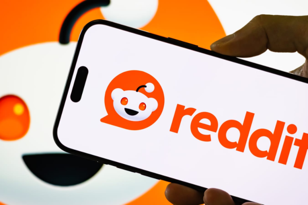 Reddit Reports a Solid Quarter but Shows Signs of AI's Impact